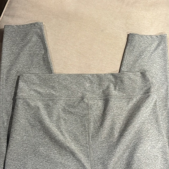 Old Navy Grey Leggings Women's Large - Picture 2 of 3